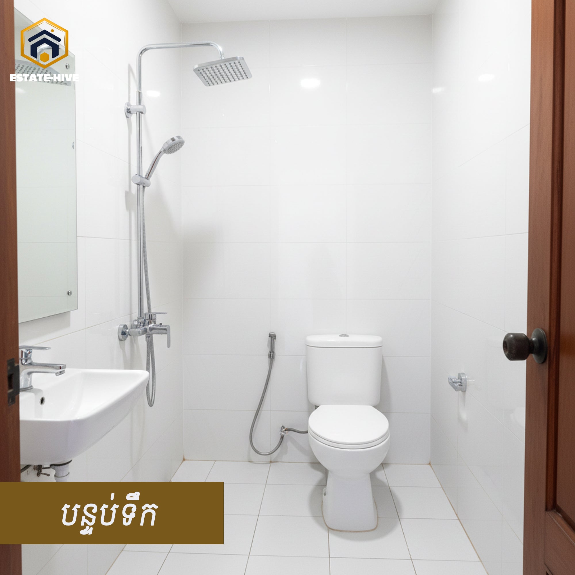 ផ្ទះកែងលក់សល់ដីចំហៀងធំ - ទីតាំងល្អ មានចំណូលជួលស្រាប់